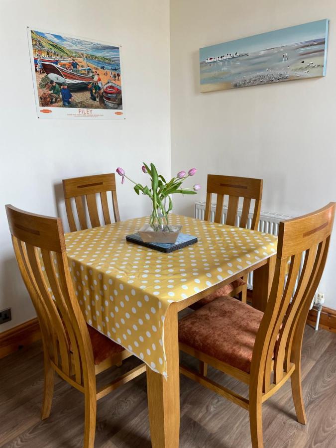 Hope Corner Apartment Filey Luaran gambar